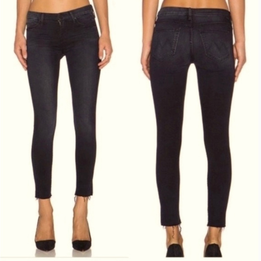 MOTHER denim Looker Ankle Fray in color “kiss in the dark.